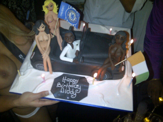 Illustration for article titled Didier Drogba's Boobsy Birthday Cake (NSFW)
